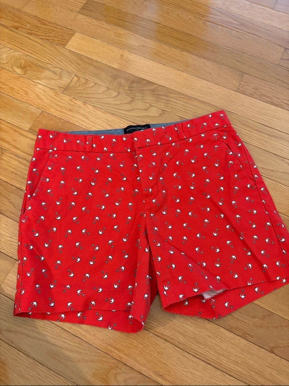 Banana Republic Red Printed Women's Bermuda Shorts